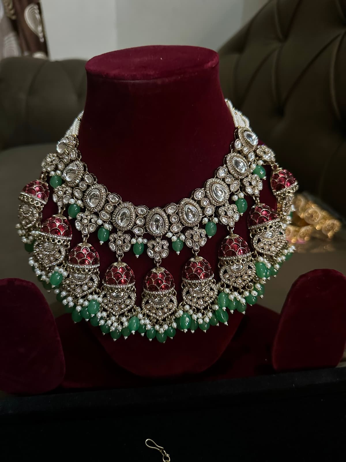 Meherbaan Royal Kundan Set image 2
